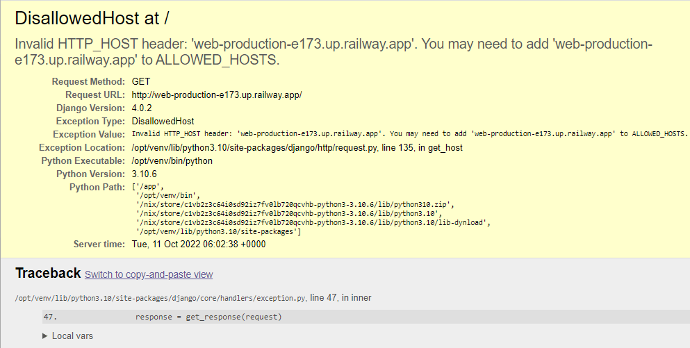 Ein detaillierter Fehlerbildschirm mit vollständiger Rückverfolgung einer ungültigen HTTP_HOST-Überschrift