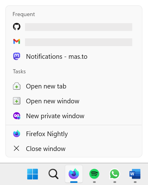 Die Taskleiste in Windows zeigt mehrere angeheftete Apps. Das Firefox-App-Symbol wurde mit der rechten Maustaste angeklickt, und die Jump-List wird angezeigt, die häufige Tabs und gemeinsame Aufgaben zeigt
